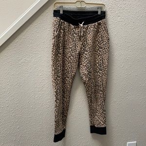 STORIA x Vici leopard joggers